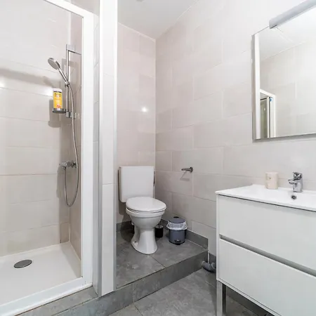 L'écrin - 4 People - Free Parking - Wi-fi-netflix * Cambrai